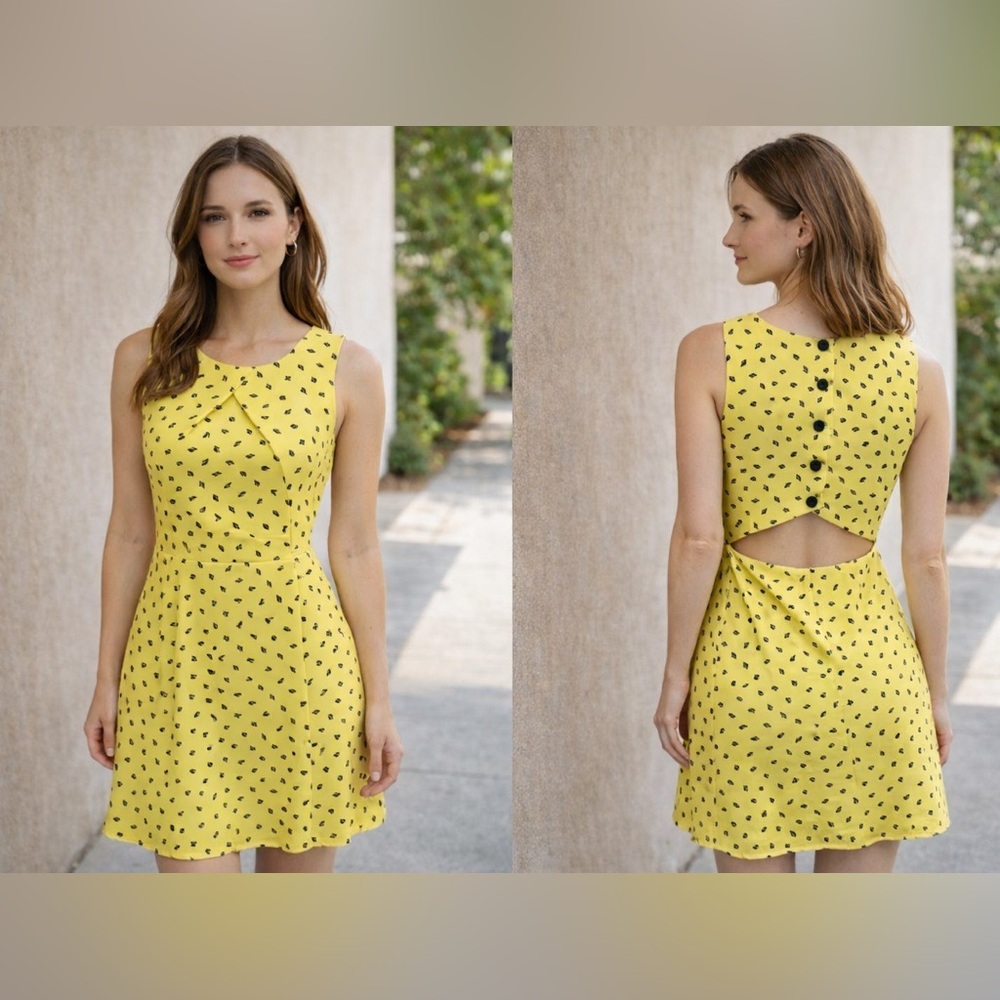 Yellow Patterned Sleeveless Dress
Annie 50